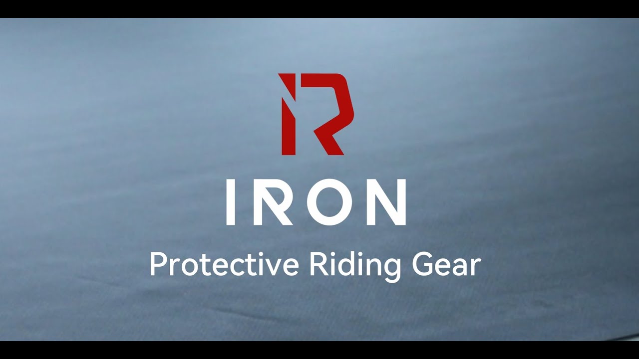 Laden Sie das Video: IRON motorcycle waterproof travel bag